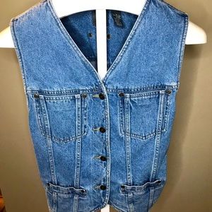 Vintage 90’s Denim Vest (M)